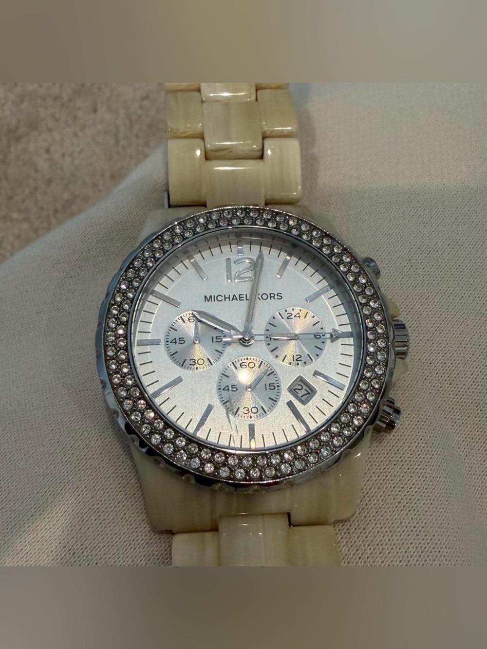 Michael Kors Unisex Beige Crystal-Accented Chronograph Watch - Picture 4 of 4